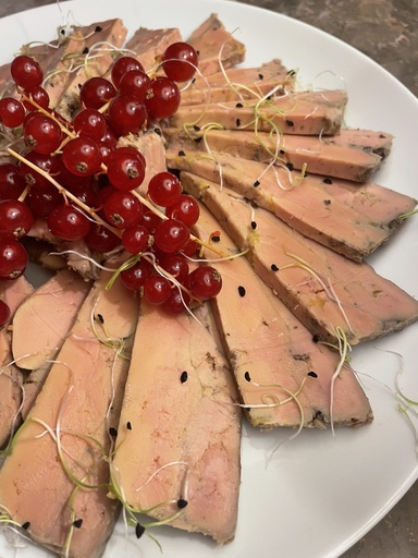 Foie gras mi-cuit fumé à chaud